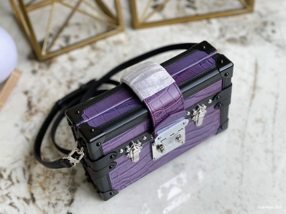 VUITTON PETITE LOUIS MALLE 0127